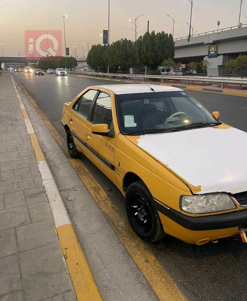 بيجو 405